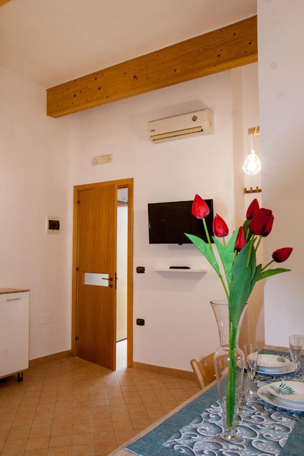 Amore Se-Wooden Apartments Corato Exterior photo